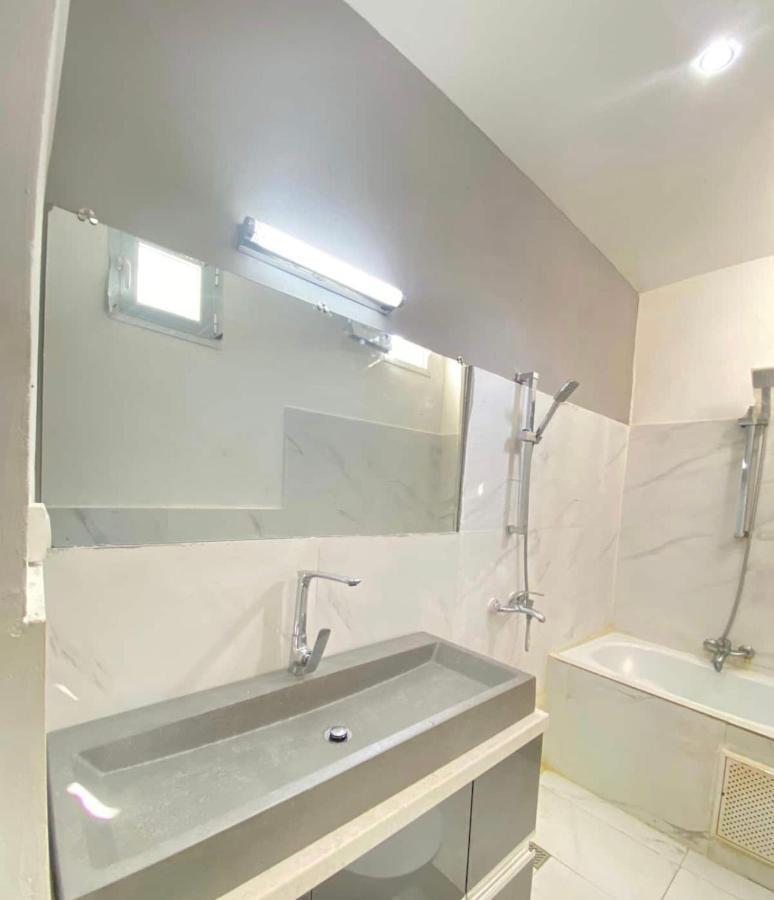 Appartement Haut Standing Idealement Situe A דקר מראה חיצוני תמונה